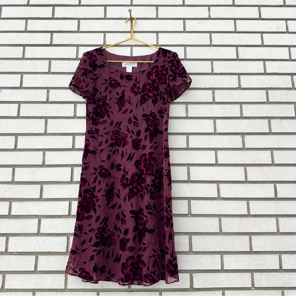 Vintage Jones Wear Velvet Burnout Floral Sheer Midi Dress‎ Burgundy 8 Romantic